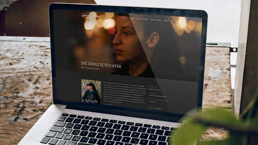 Modernes Webdesign auf verschiedenen Endgeräten für einen professionellen Markenauftritt